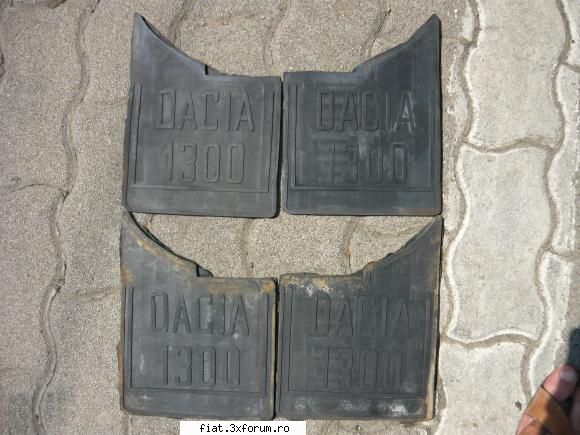 piese auto,radiouri etc - aparatori roti dacia 1300 NOS-60 lei - Anunturi