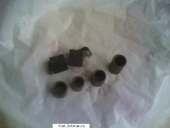piese fiat 1300, 1500, 1800,2300 - bucse+carbuni dinam fiat pret 10 ron noi - Bursa