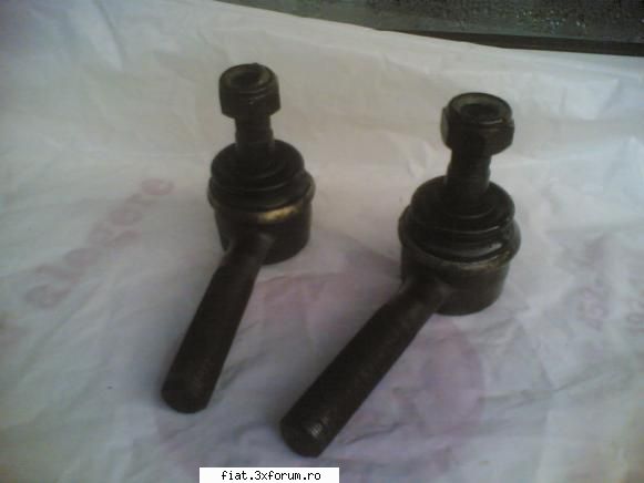 piese fiat 1300, 1500, 1800,2300 - capete bara noi fiat pret 50 ron ambele - Bursa