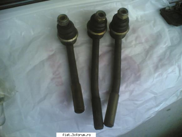 piese fiat 1300, 1500, 1800,2300 - capete de bara de fiat noi pret 20 ron bucata - Bursa