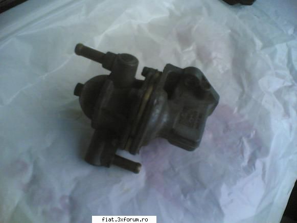 piese fiat 1300, 1500, 1800,2300 - pompa benzina fiat folosita pret 20 ron VINDUT - Bursa