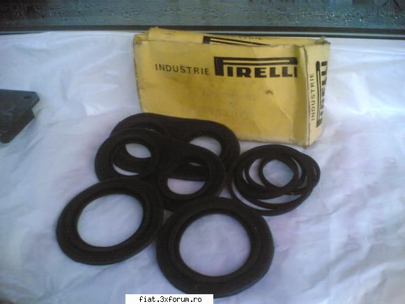 piese fiat 1300, 1500, 1800,2300 - set garnituri frina etriere fata fiat noi pret 50 - Bursa
