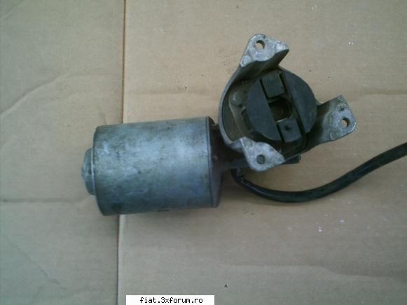 piese fiat 1500 L, unele potrivesc la fiat 1800 - motorase stergatoare parbriz - Bursa