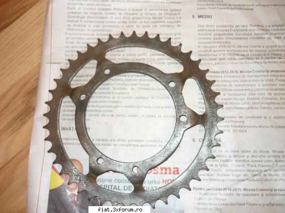 piese minimobra,proiector nou,capace roti etc - pinion mare -30 lei - Anunturi