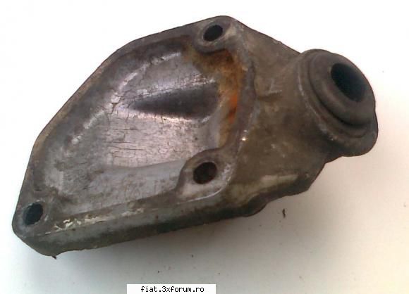 piese noi si second hand fiat 600 - semicaseta 10 lei - Bursa