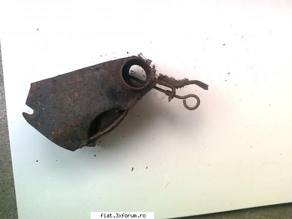 piese noi si second hand fiat 600 - schimbator caldura 15 lei - Bursa