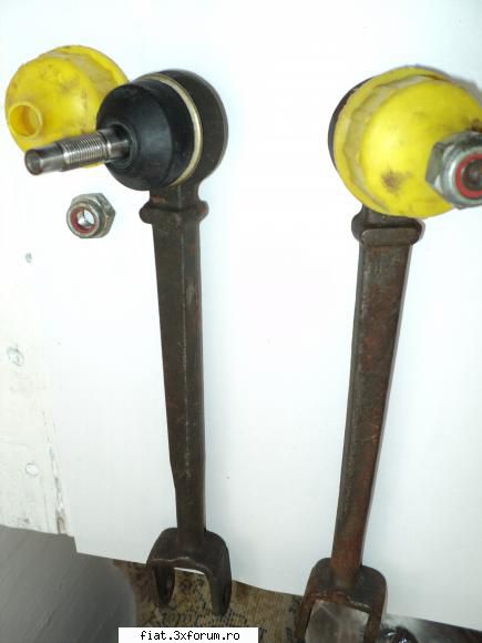 piese (unele NOS) DACIA 1100/Renault 8/Renault 10 - bieleta NOS - Renault 80 RON bucata sau 150 - Anunturi