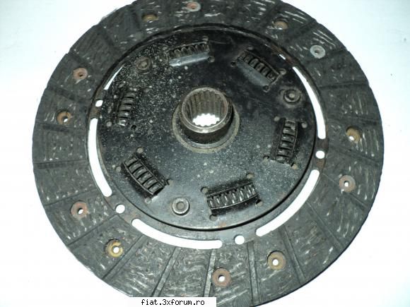 piese (unele NOS) DACIA 1100/Renault 8/Renault 10 - disc ambreiaj nou: 140 RON - Anunturi