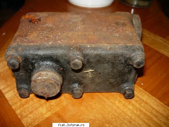 piese vechi , piese noi ,radiouri carti auto etc - pompa frina ims NOS- 100 lei - Anunturi