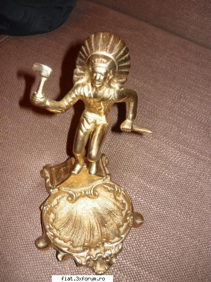 presa de carte ,cadelnita preot,cutie munitie,ceasuri ,etc - indian 100lei ,din bronz masiv are 2 - Anunturi