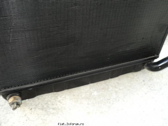 radiator nou LADA - singura diferenta fata de cel de FIAT: jos pe - Anunturi