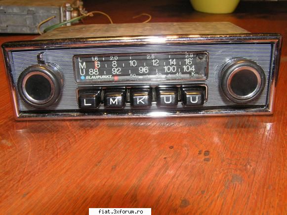 radio-urile noastre - acum un blaupunkt fabricat pt mercedes - Classic corner