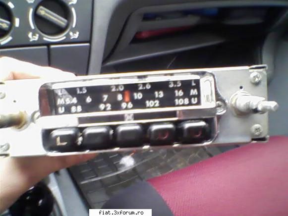 radio-urile noastre - inca o poza cu radio-ul japonez.. e o noua - Classic corner