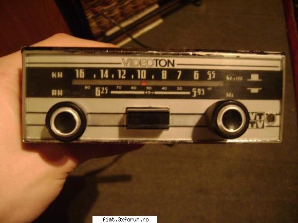 radio-urile noastre - Sa va mai arat un radio micut,dar personal care - Classic corner