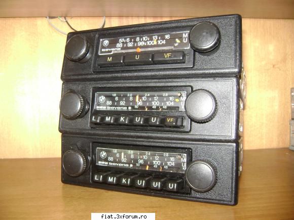 radio-urile noastre - Pt cine este interesat cel de jos este de vinzare - Classic corner