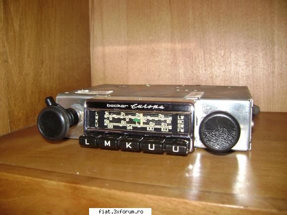 radio-urile noastre - Becker Europa pt Mercedes - Classic corner
