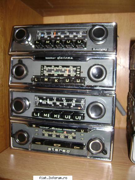 radio-urile noastre - da... iar acum grupul de Mercedes - Classic corner
