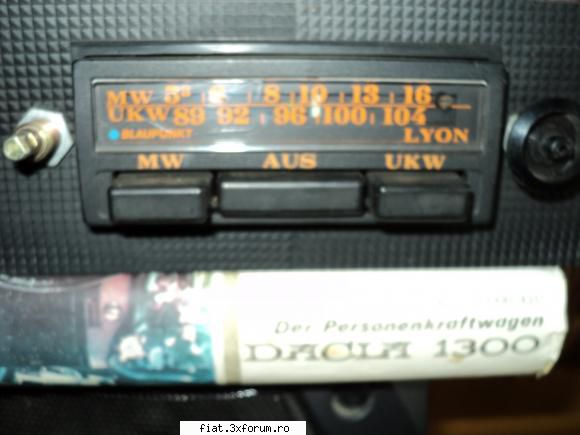 radio-urile noastre - din ce am citi pe net, radio-cass de mai sus pare - Classic corner