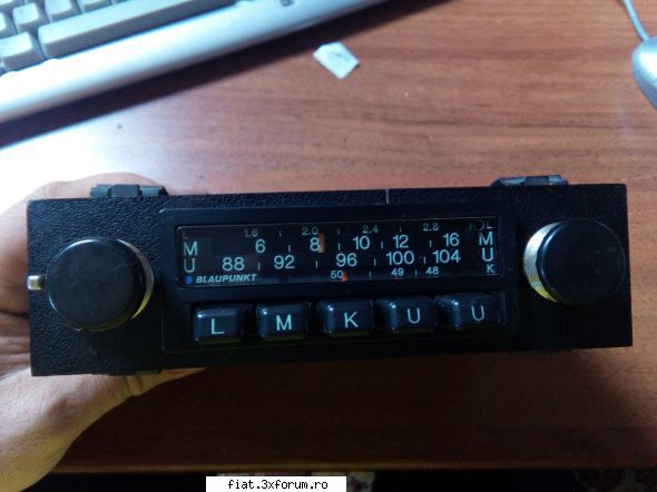 radio-urile noastre - Blaupunkt Frankfurt, functional. 250 ron - Classic corner