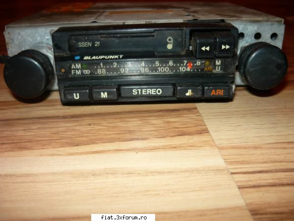 radio vw ,radio blaupunkt manuale auto etc - radio blaupunkt bonus radio lira -80 lei - Anunturi