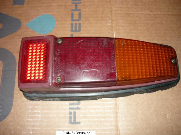 radio vw ,radio blaupunkt manuale auto etc - sticla spate dacia 1100 stare buna-30lei vinduta - Anunturi