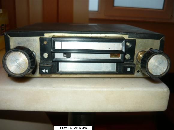 radiouri auto - 11. radio romanesc neidentificat - Anunturi