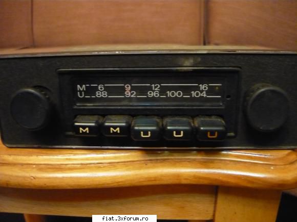 radiouri auto romanesti si germane - 16.radio grunding-100 lei - Anunturi