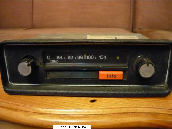 radiouri auto romanesti si germane - 19. radio ford-60 lei - Anunturi