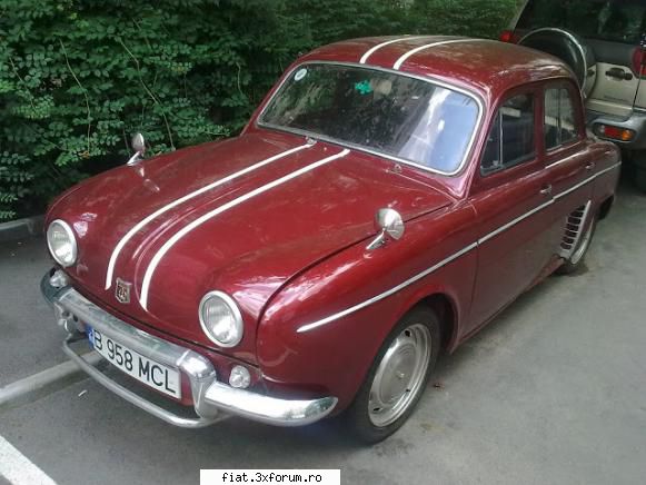 registrul RENAULT DAUPHINE din RO :) - una frumoasa surprinsa de colegul mihail manea - Classic corner