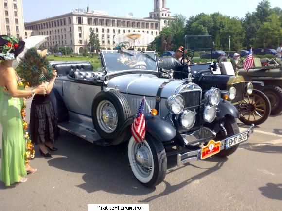 retroparada la sosea - clubul vehiculelor de epoca - george-bogdan - Classic corner