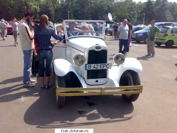 retroparada la sosea - clubul vehiculelor de epoca - george-bogdan - Classic corner