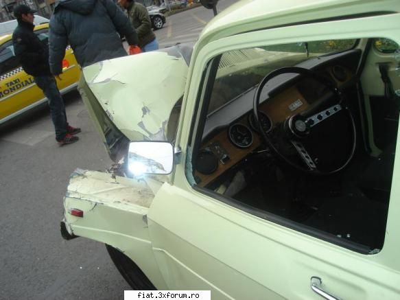 s-a mai dus o sutica,grav accident - bord dupa accident :( - Classic corner