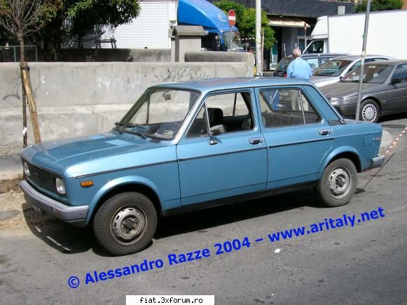 salut! - e acelasi model,ca in asta poza,pt cei ce mi-au - Club Fiat 1300&1500