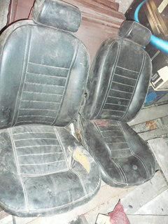 scaune fiat 124 spider - un prieten vinde un set scaune fiat 124 spider - Bursa