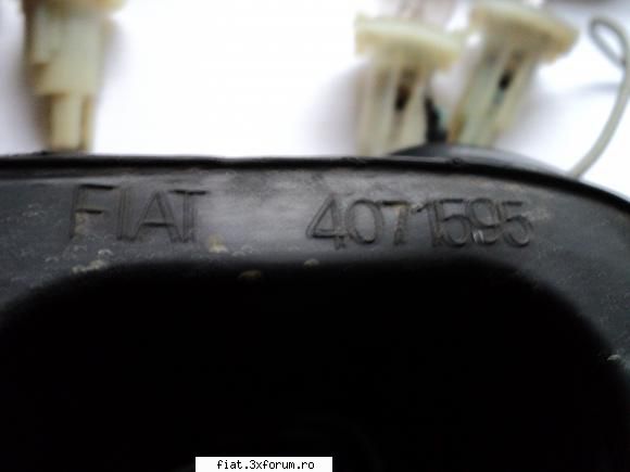 semnalizatoare FIAT 1500 - raritati - stantate FIAT NU sunt aftermarket, ci 100% - Club Fiat 1300&1500