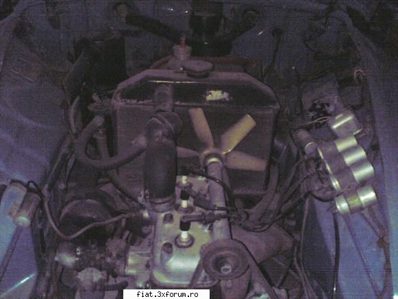 un WARTBURG prin Buzau - acum cu motorul - Anunturi
