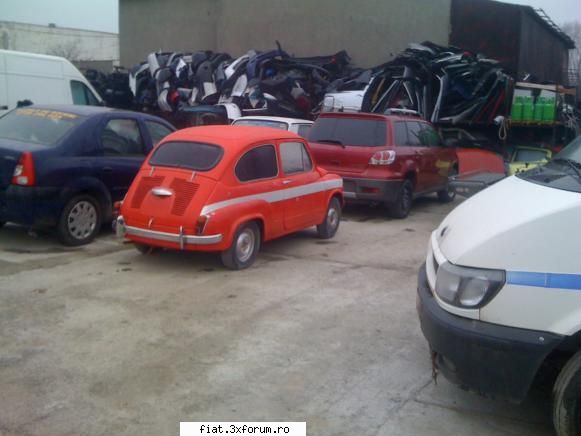 un nou fiat pe asfalt :hi: - inca una din spate sa vedem daca merge - Club Fiat 500 & 600