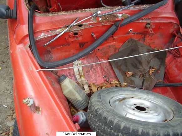 vand Fiat 600D - a fost slefuita pana la tabla si protejata cu - Bursa