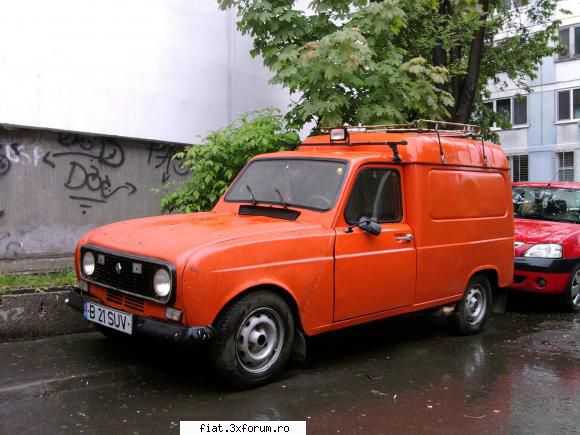 vand RENAULT 4 autoutilitara - bycyklet - Bursa