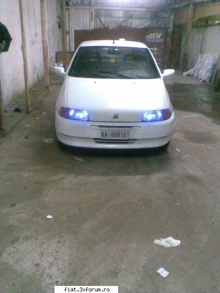 vand accesrii si piese de fiat punto mk1 - sal all am un fiat punto mk1 din 1995 si are o - Anunturi