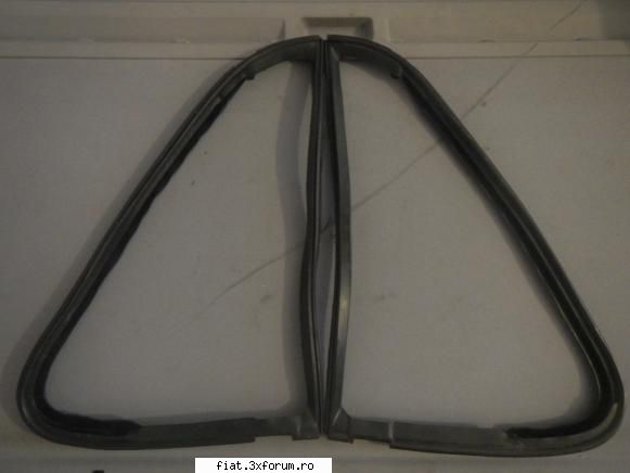 vand chedere NOI fiat 850 (geam deflector) - Romeo600 - Club Fiat 850