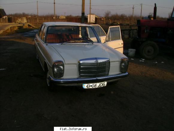 vand mercedes 200 pentru colectionari si nu numai - vand mercedes200 an fabricatie 1968, stare - Anunturi