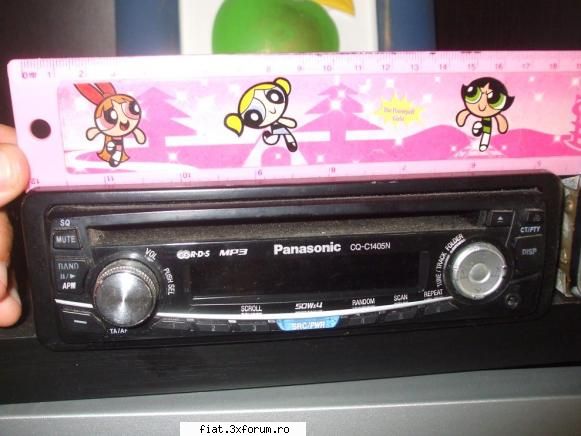 vand mp3 auto Panasonic - Se vinde un mp3 de masina in stare perfecta - Anunturi