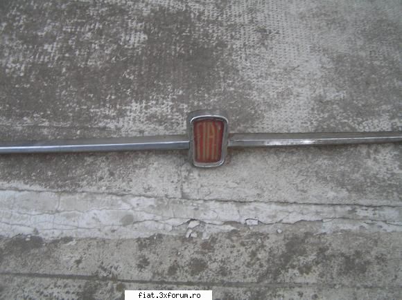 vand ochelari far fiat 128 si emblema fiat - citroends21 - Bursa