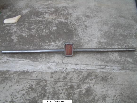 vand ochelari far fiat 128 si emblema fiat - citroends21 - Bursa