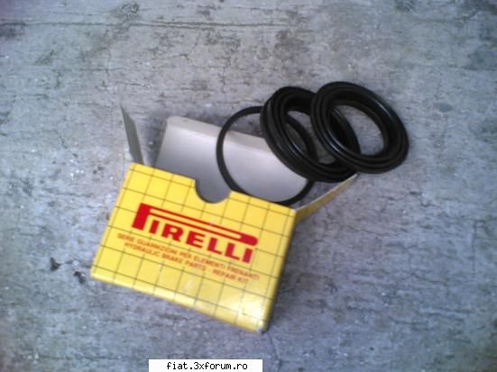 vand piese Fiat Uno model 1984 - garnituri etriere frana fata - Bursa