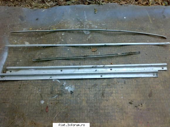 vand piese fiat 600 - pentru a fi completa , dau si ornamentele de - Bursa