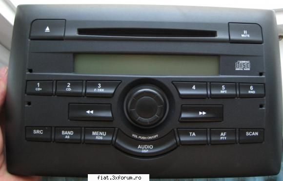 vand radio-cd auto pentru fiat stio - FUNCTIONAL IN STARE F BUNA ,PRET:700 lei - Anunturi