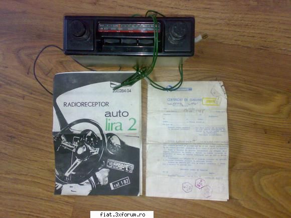 vand radio LIRA nou - vand radio Lira nou. pret 90 ron - Anunturi