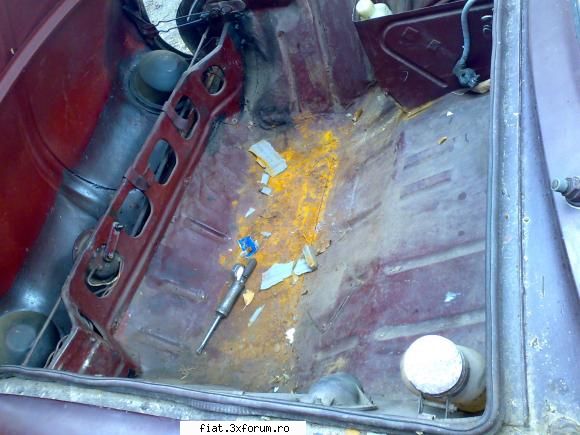 vand renault dauphine 1968 - george-bogdan - Classic corner